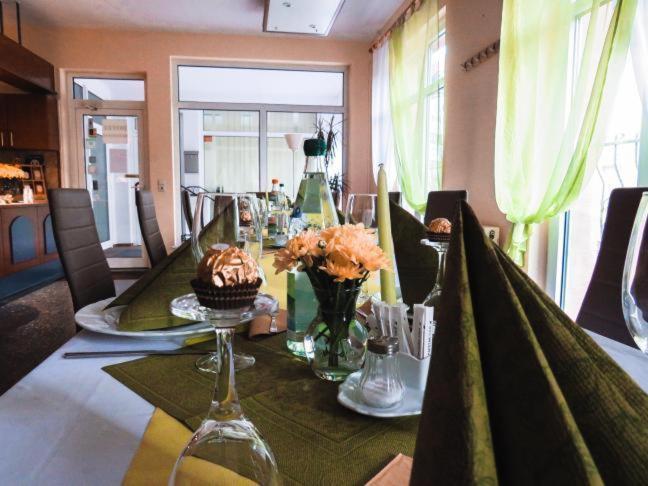Hotel Am Markt Eckartsberga المظهر الخارجي الصورة