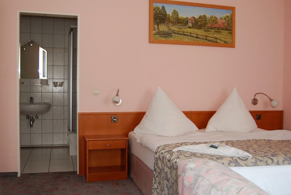 Hotel Am Markt Eckartsberga المظهر الخارجي الصورة